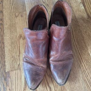Steve Madden Leather Ankle boot